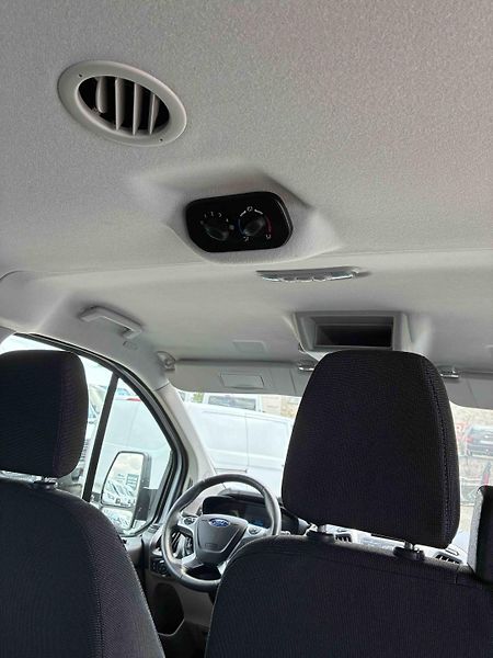 Ford Tourneo Custom (2015) Titanium L1-H1, KLIMA +TZ - fotka 14 z 15