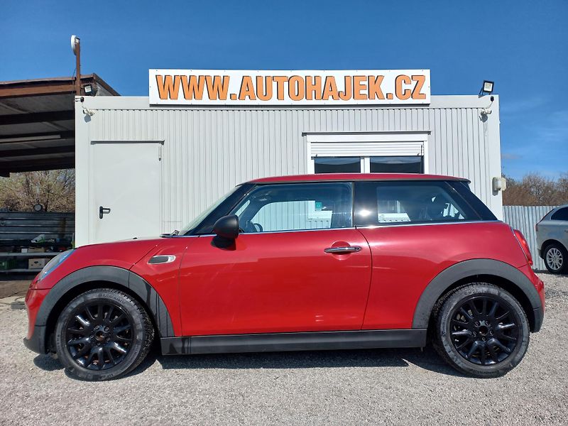 Mini One (2015) 1.2i 55kW  - fotka 5 z 18