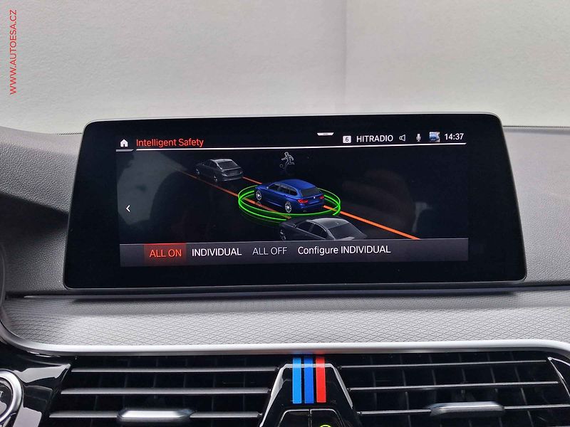 BMW Řada 5 (2019) 3.0 D 530d xDrive, 1.maj,ČR - fotka 21 z 23
