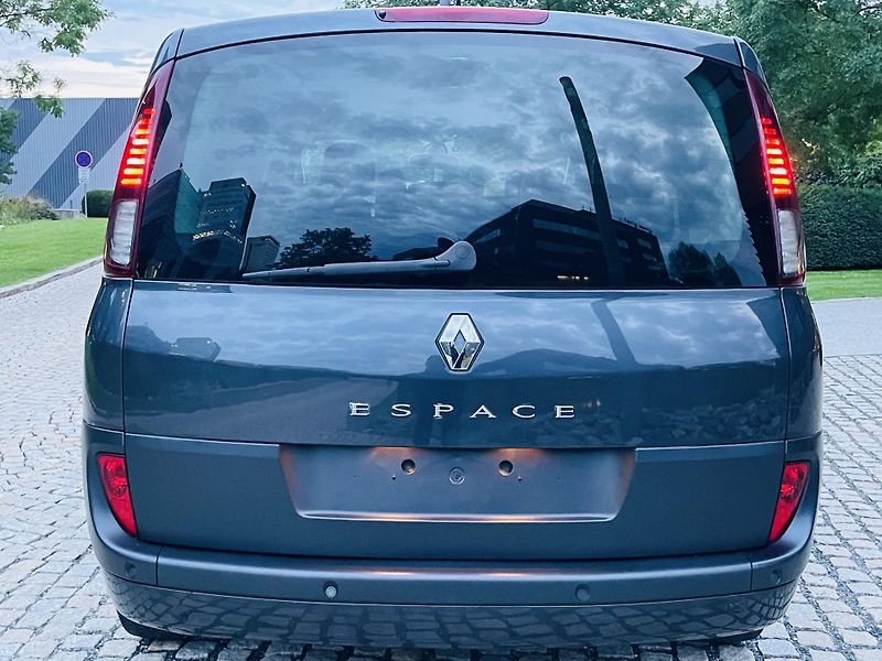 Renault Grand Espace 2.0dCi MANUÁL VÝHŘEV SENZORY - fotka 15 z 38
