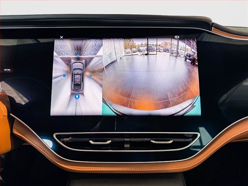 Rising Auto F7 (2025) 77 kWh RWD, SoH 100% - fotka 19 z 31