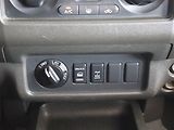 Nissan Navara (2006) 2.5 DCi, 4X4 - náhled 14