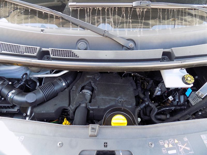 Renault Master 2,3 CDTI 100 KW L2H2 KLIMA - fotka 34 z 43