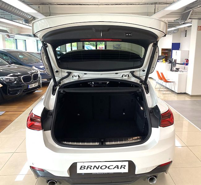 BMW X2 xDrive 18d M Sport, ČR - fotka 6 z 28