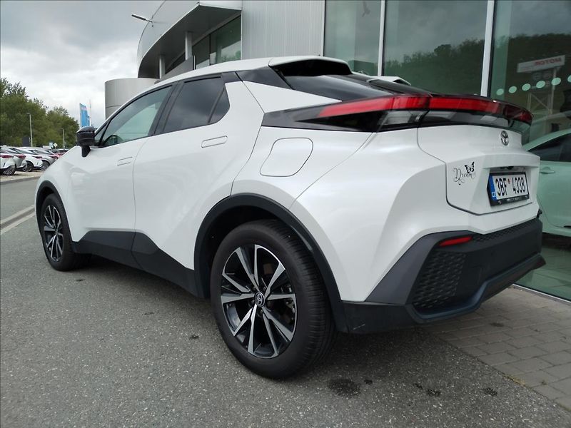 Toyota C-HR 1.8 HYBRID e-CVT FWD  STYLE - fotka 11 z 11