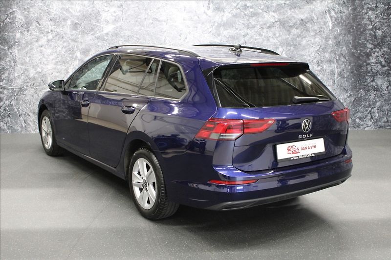 Volkswagen Golf 1,5 TSI EVO 96KW M6 1.MAJ. CZ - fotka 3 z 34