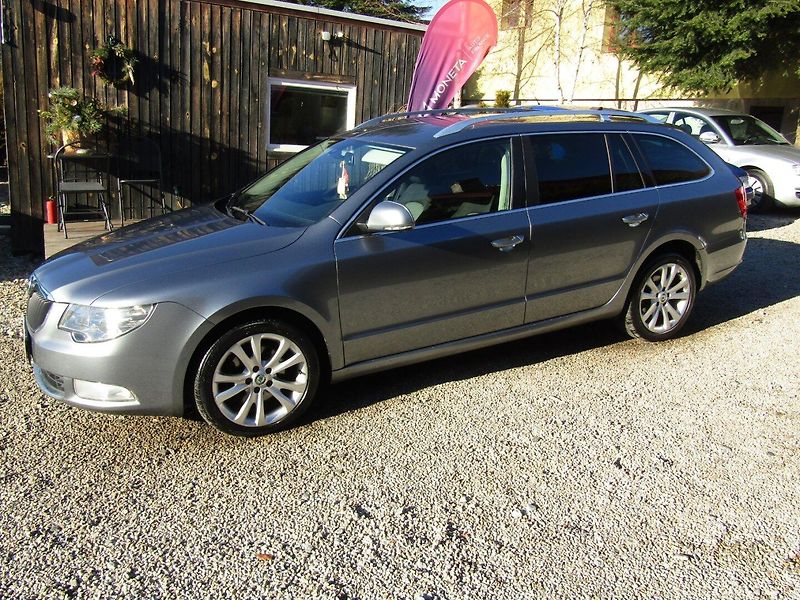 Škoda Superb (2011) 2.0 TDI 103kW  BEZ KOROZE - fotka 2 z 41
