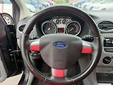 Ford Focus (2008) 1.6, AC - náhled 12