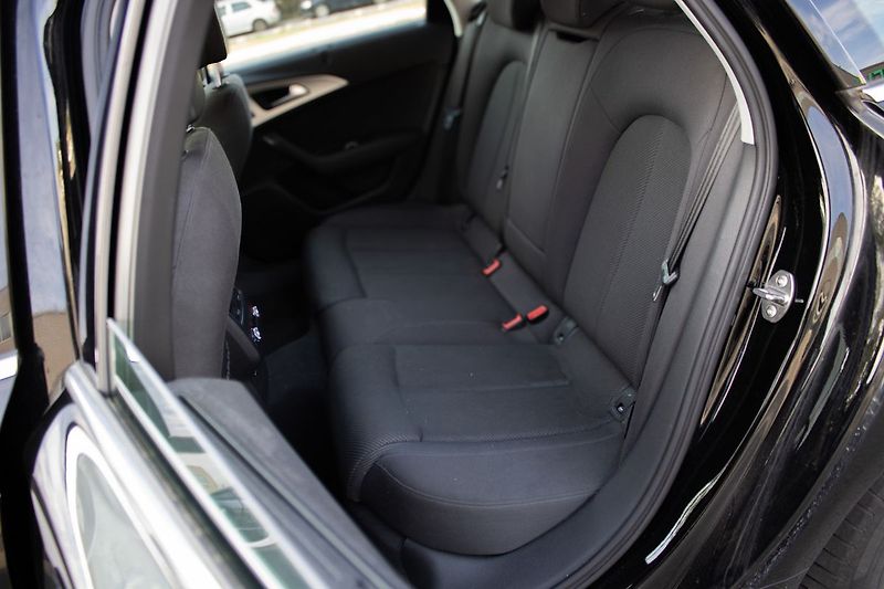 Audi A6 DPH, servis, 2 sada kol - fotka 39 z 43