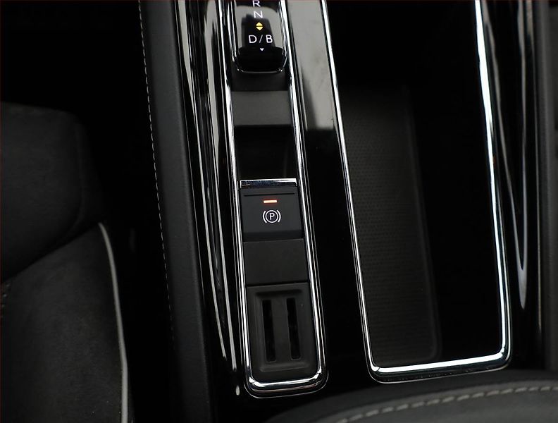 Škoda Enyaq (2023) iV 80x (82 kWh), SoH 95% - fotka 13 z 22