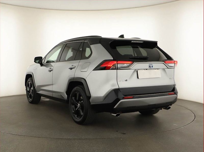 Toyota RAV4 (2021) Selection 2.5 Hybrid - fotka 4 z 18