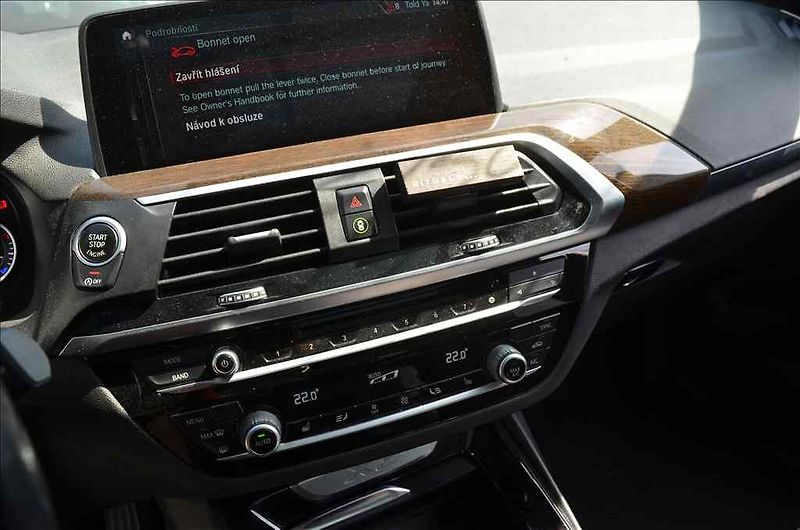 BMW X3 (2019) XDRIVE 30I - fotka 14 z 21
