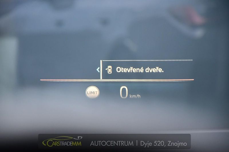 BMW Řada 3 320d xDrive M-SPORT ČR 1.M - fotka 58 z 62