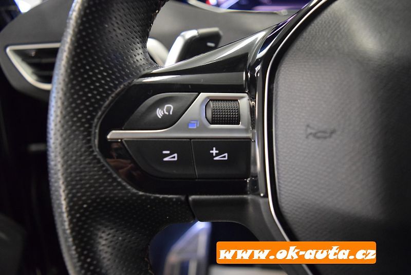 Peugeot 5008 1.5 BHDI GT LINE 7 MÍST 2021 - fotka 38 z 71