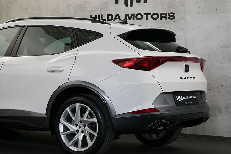 Cupra Formentor 1.5TSI 110kW LED Kamera ZÁRUKA - fotka 6 z 33