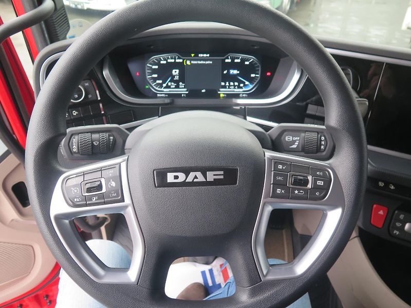 DAF XG 480 FT STANDART - fotka 14 z 17