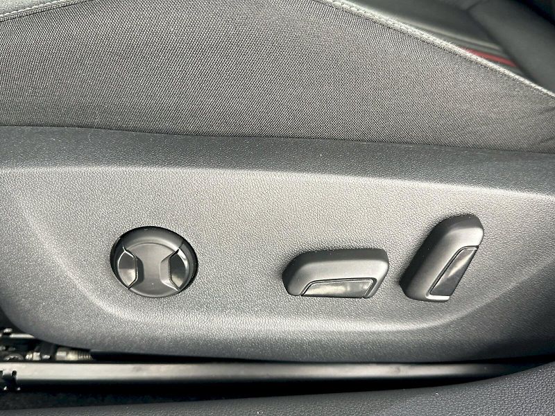 Škoda Scala (2025) DSG 1.5TSI 110kW Monte Carlo - fotka 29 z 34