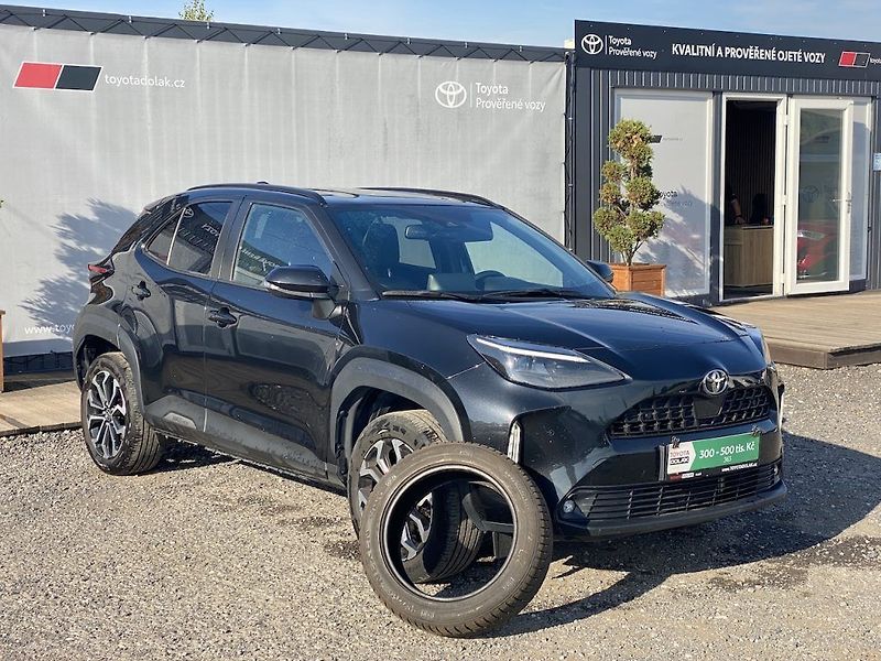 Toyota Yaris Cross 1.5i, ČR, StyleTech, DPH - fotka 1 z 16