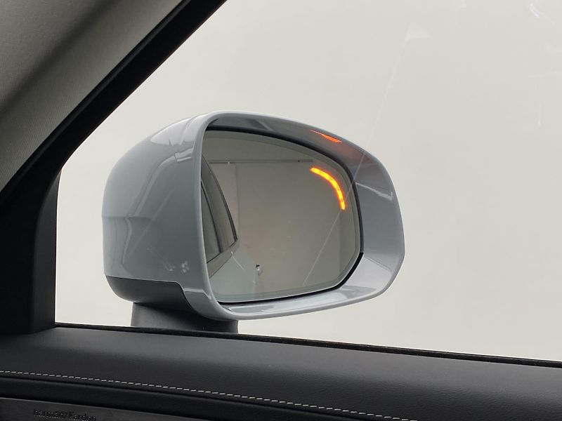 Volvo XC90 (2026) B5 AWD AUT BRIGHT PLUS 7míst - fotka 34 z 70