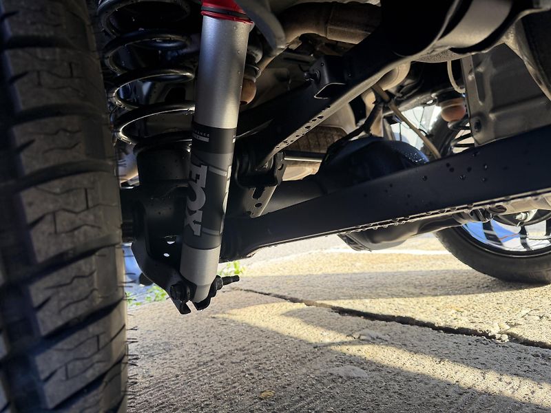 Dodge RAM (2026) +HEMI+DPH+OFFROAD PAKET+ - fotka 11 z 25