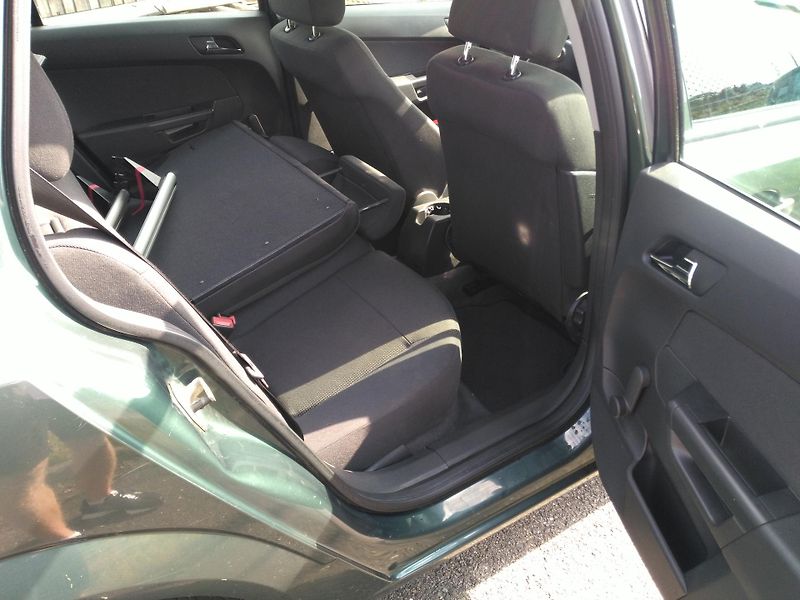 Opel Astra 1,6i /85 kW/ - fotka 23 z 28