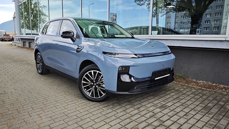 Leapmotor B10 (2026)  Design 1,5 EV hybrid  - fotografie inzerátu