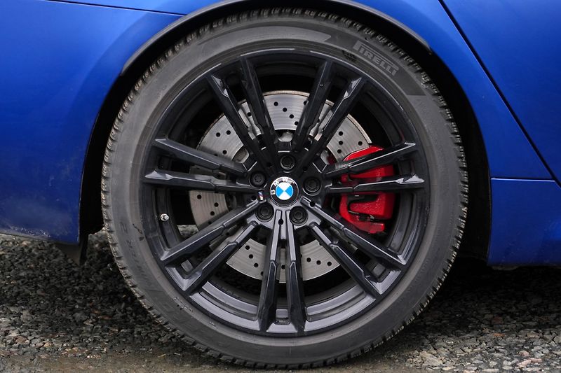 BMW M5 Competition, Tažné, PPF, ACC - fotka 13 z 42