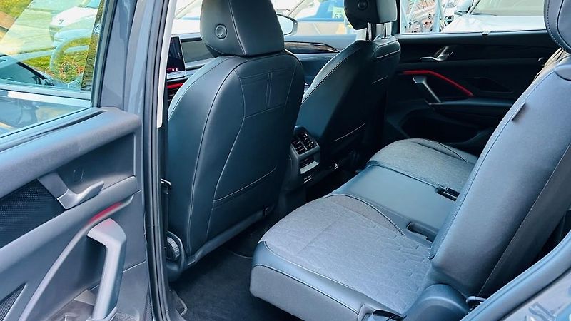 Volkswagen Tayron (2026) 1.5 eTSI 110 kW DSG7 7míst  - fotka 10 z 53