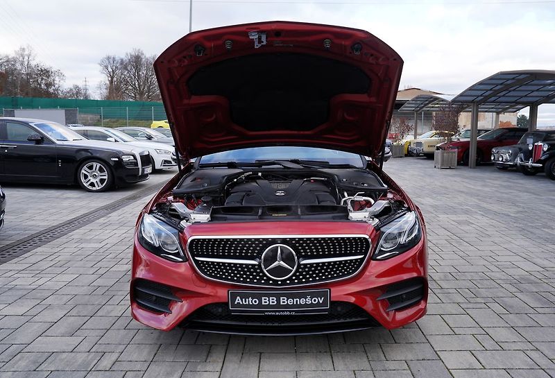 Mercedes-Benz Třídy E E 400 AMG 4Matic+,Burmester - fotka 9 z 43