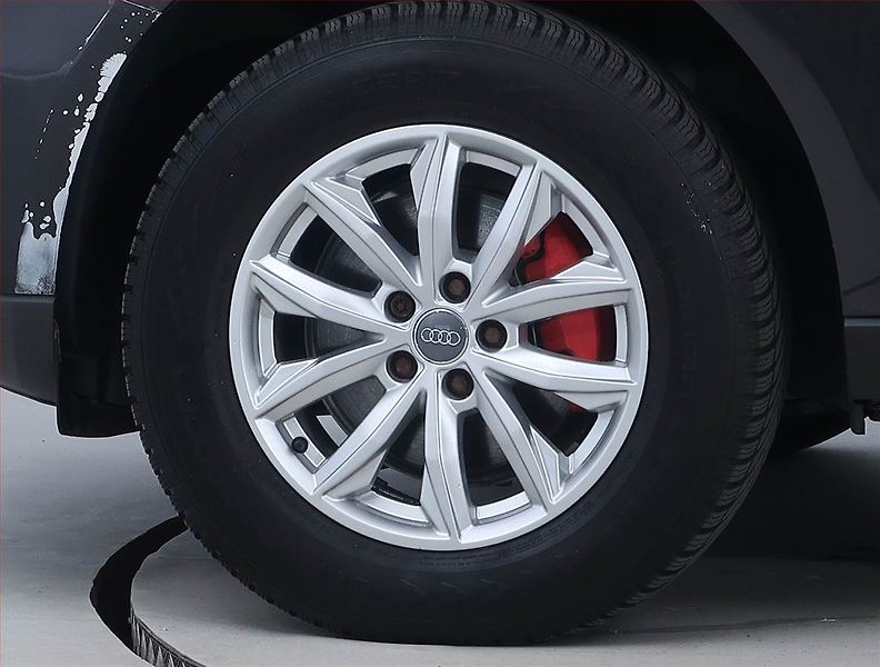 Audi Q5 (2009) Exclusive 2.0 TDI, 4X4 - fotka 15 z 19