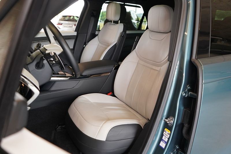 Land Rover Range Rover Sport P460e Dynamic SE, Masáž, Tažné - fotka 20 z 50