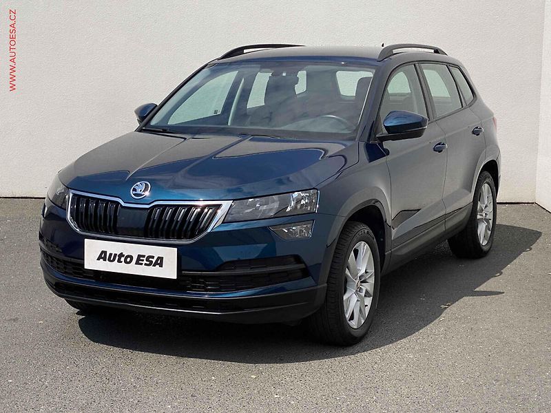Škoda Karoq (2019) 2.0 TDi 4x4, 1.maj,ČR - fotka 3 z 17