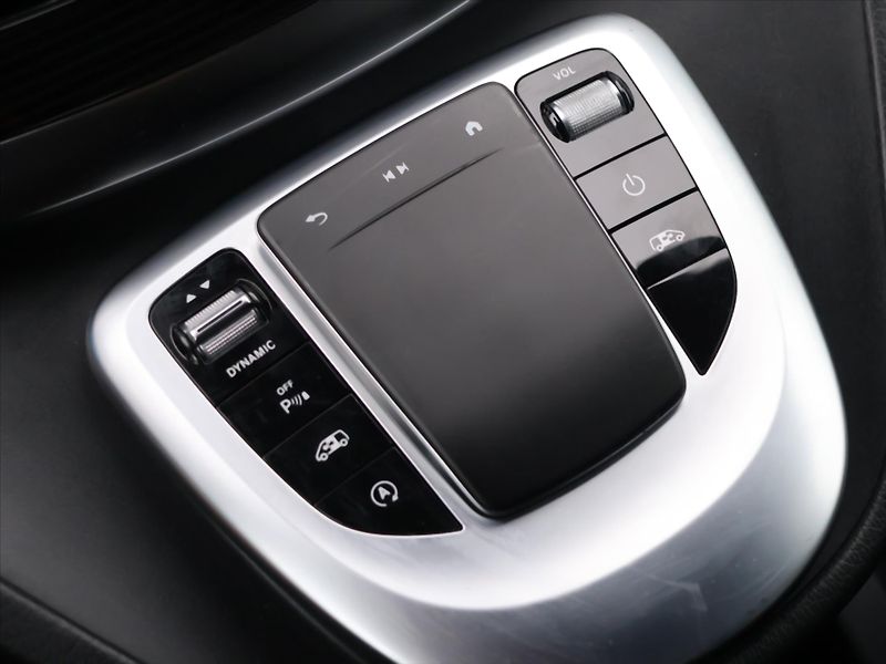 Mercedes-Benz Třídy V 2,0 250d XL 140kW Aut. DPH - fotka 32 z 41