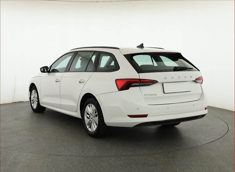 Škoda Octavia (2020) 2.0 TDI, Serv.kniha, Tempomat - fotka 4 z 18