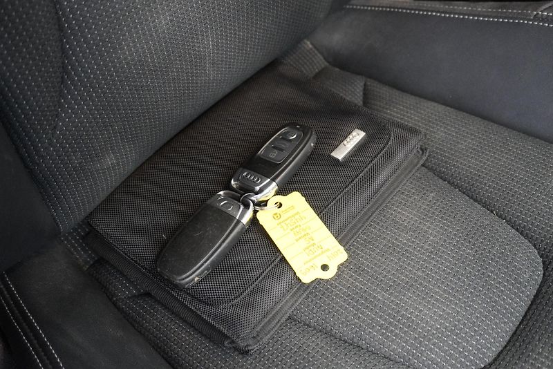 Audi A5 2,0 TDI S-LINE AUTOMAT - fotka 25 z 26