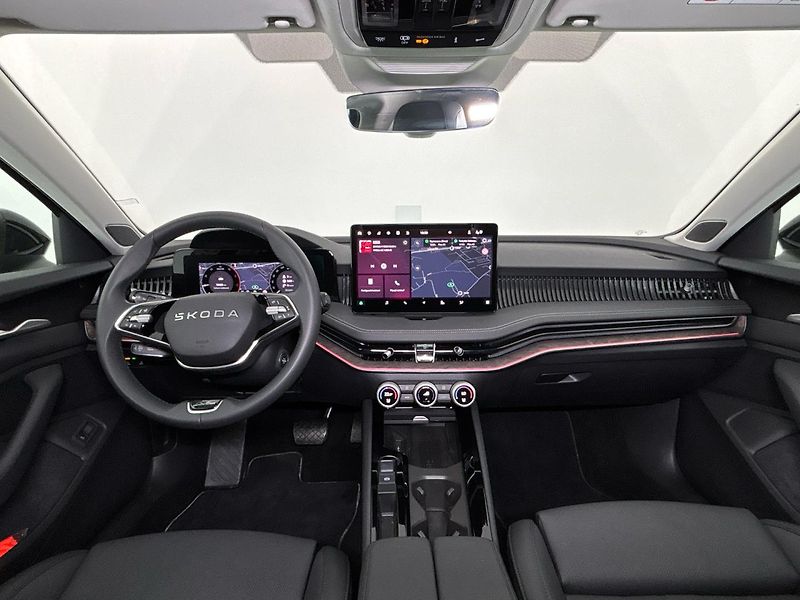 Škoda Superb Laurin & Klement 4x4 DSG - fotka 5 z 31