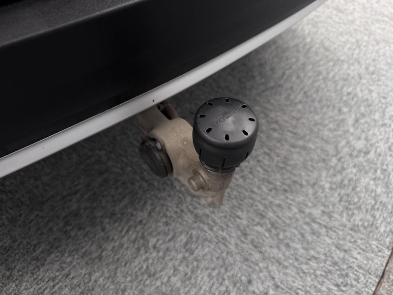 Volvo XC40 B4 MOMENTUM AUT  - fotka 24 z 47