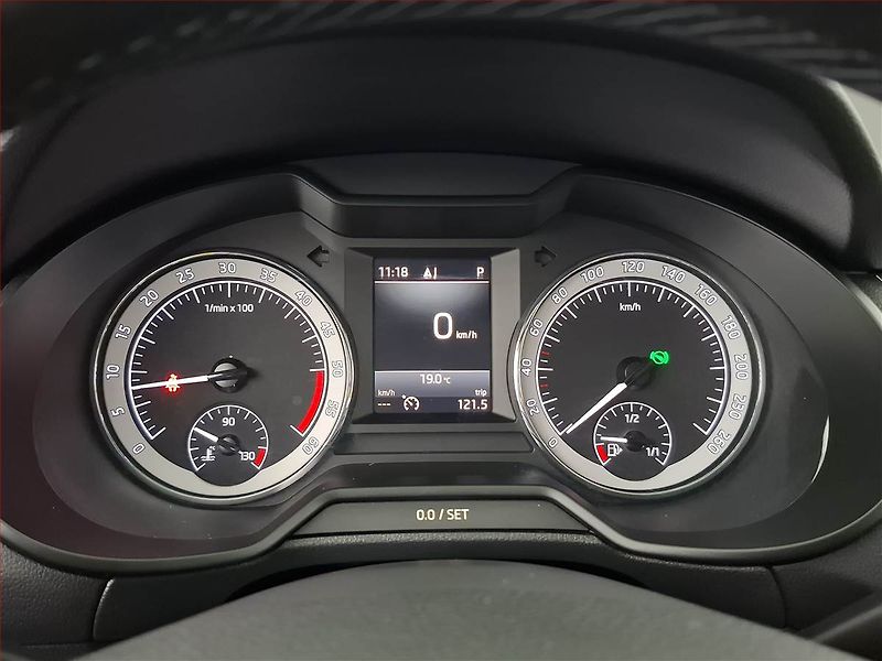Škoda Octavia (2018) Style 2.0 TDI, Automat, Navi - fotka 11 z 21