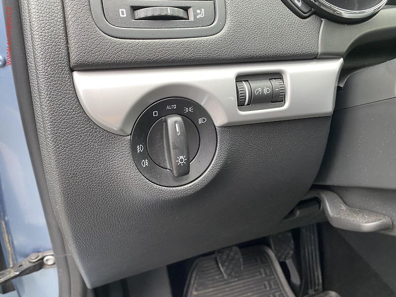 Škoda Yeti (2013) 2.0 TDi, Ambition, TZ - fotka 15 z 17