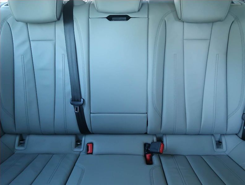 Audi A4 (2020) 35 TDI, Automat, Kůže, Navi - fotka 10 z 17