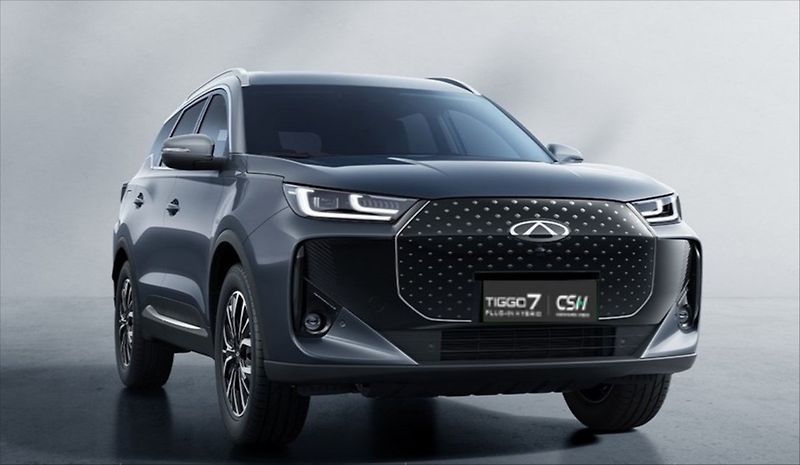 Chery Tiggo 7 PHEV (2025) 1,5 PHEV Family Edition  Famil - fotka 8 z 9