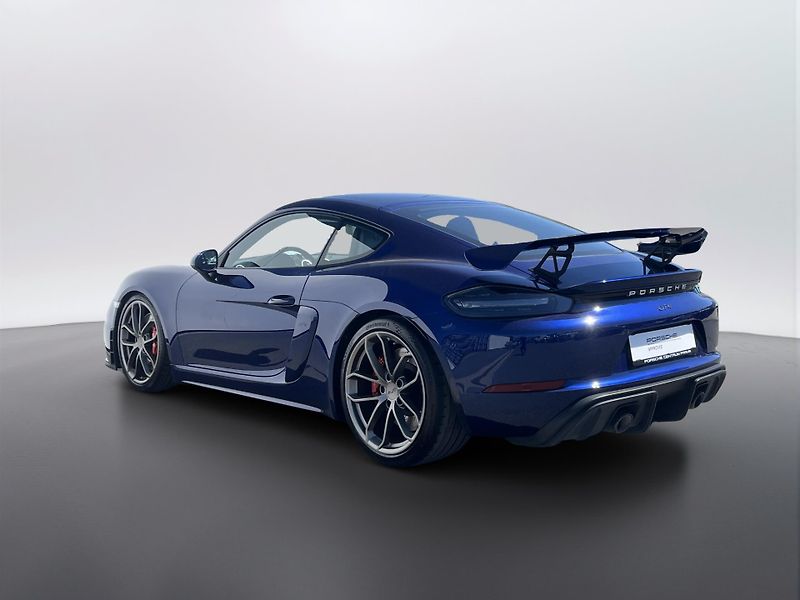 Porsche Cayman (2020) GT4 - fotka 3 z 25