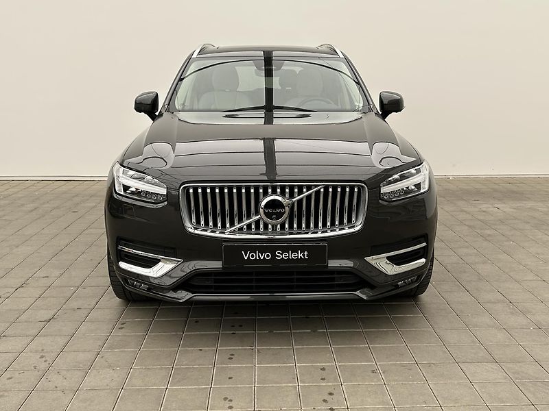 Volvo XC90 2.0  B5 4x4 Plus - fotka 9 z 31