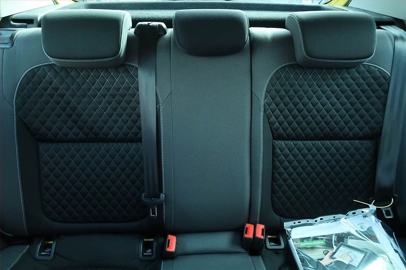 Škoda Fabia (2015) Style 1.4 TDI, ČR,1.maj - fotka 10 z 22