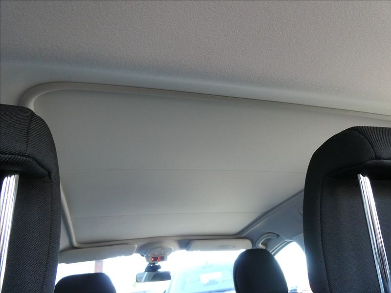 Peugeot 5008 1,6 16V 115kW Panorama,po serv - fotka 18 z 44