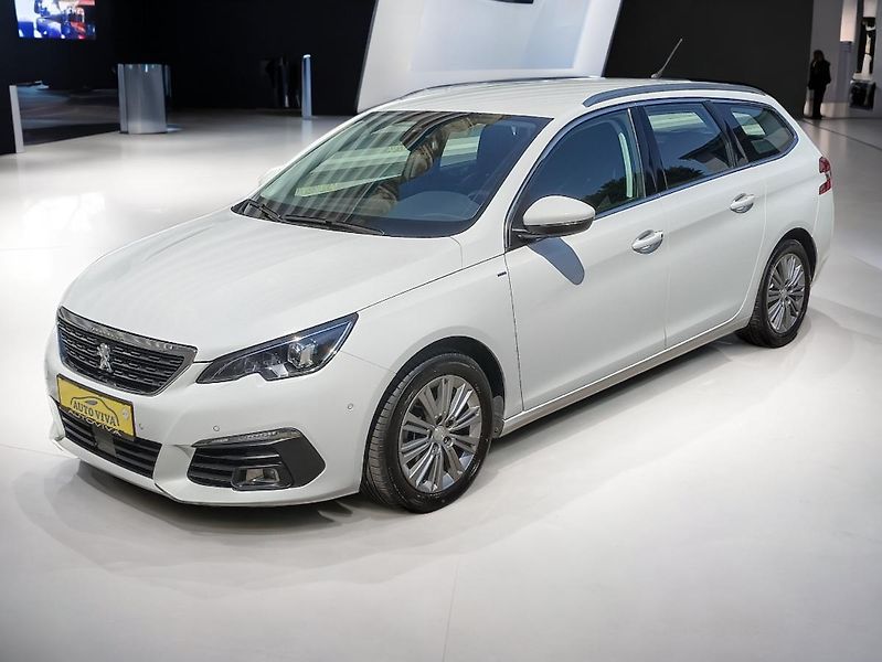 Peugeot 308 1,5 BlueHDi 96kw Allure,S&S,ČR - fotografie inzerátu