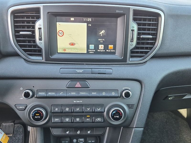 Kia Sportage Active 1.6 97 kW - fotka 16 z 25