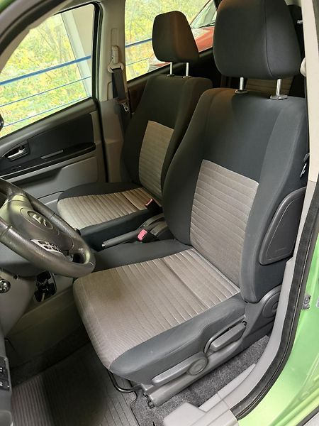 Suzuki SX4 1,6 79kW, ČR - fotka 15 z 22