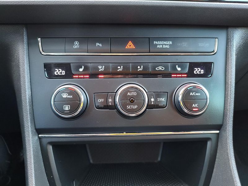 Seat Leon (2014) ST 1,4 TSI 92Kw - fotka 20 z 33