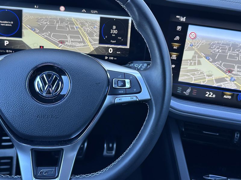 Volkswagen Touareg 3.0TDI R-LINE 4M, TAŽNÉ, VZDUC - fotka 13 z 31